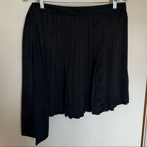 Gap Pleated skirt.